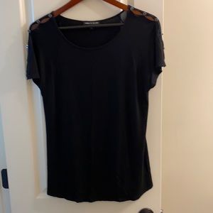 Cable & Gauge Peekaboo Button Short Sleeve T